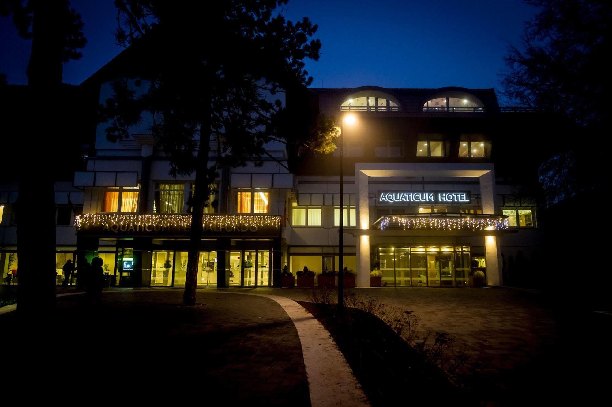 Aquaticum Debrecen Termal & Wellness Hotel Kültér fotó